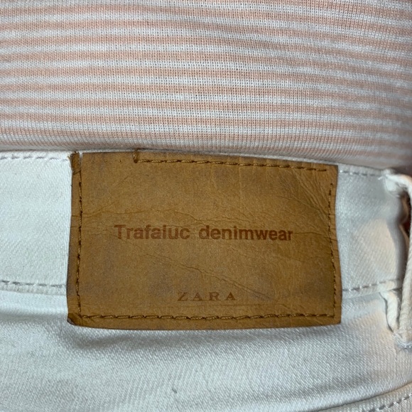 White Jeans Shorts - Picture 5 of 5